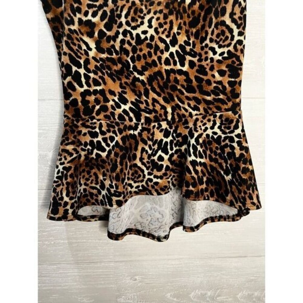 NWOT Annabelle Animal Print Peplum Tank Top Medium‎ - Picture 3 of 5